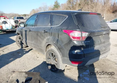 2017 Ford Escape Se z USA, uszkodzony, nr VIN 1FMCU9GD1HUE68821